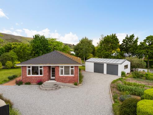 76 Fache Street, Clyde