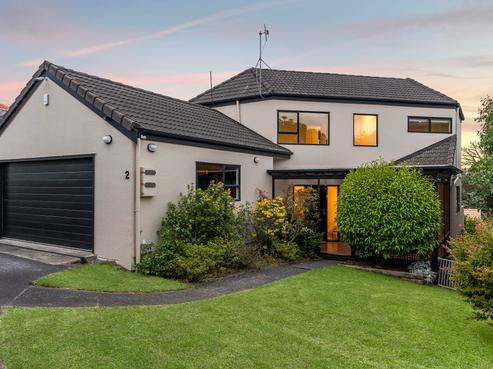 2/11 Waratah Street, Birkenhead