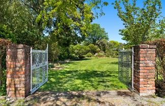 20-22 King Street, Carterton