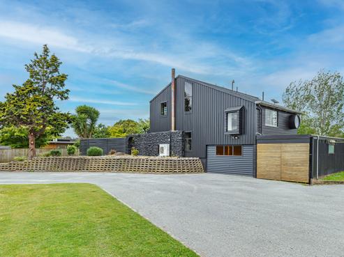 21 Lindsay Road, Levin