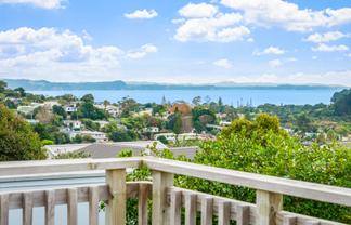 19 Rishworth Avenue, Stanmore Bay