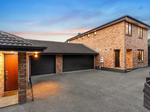 17 Monte Cassino Place, Birkdale
