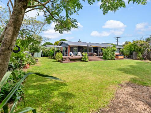 97 Wairau Road, Oakura