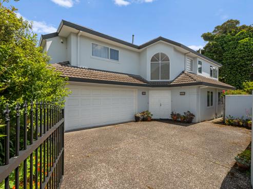 27 Domett Avenue, Epsom