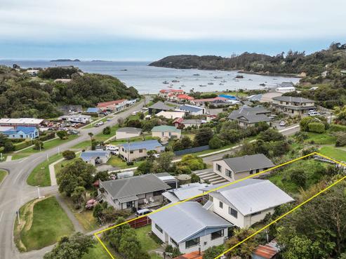 33 Main Road, Halfmoon Bay