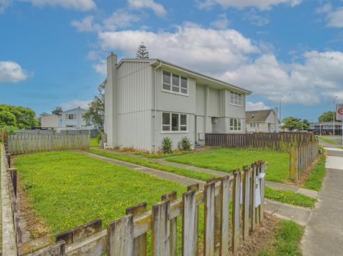 63 Ronberg Street, Highbury