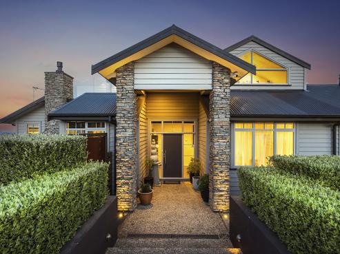 349 Highcliff Road, Highcliff