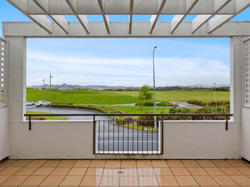5/150 Chapel Road, Flat Bush