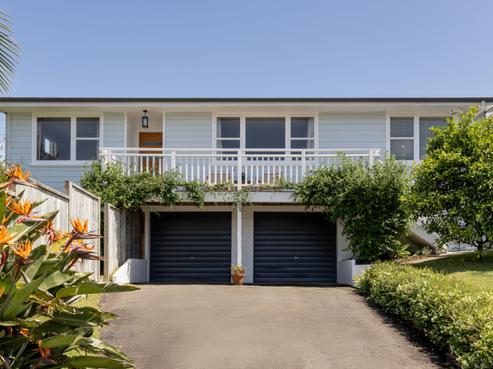 51 Meadowland Street, Matua