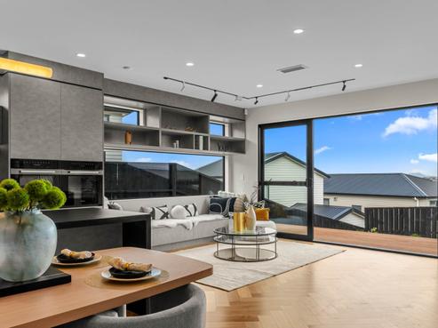 5 Pakirikiri Street, Long Bay