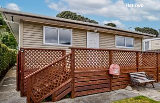 18A Lonsdale Crescent, Rongotai