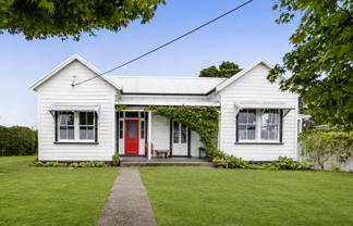85 Browne Street, Waitara