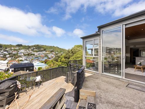 9/3 Severn Street, Island Bay