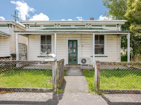 17 Allardice Street, Dannevirke