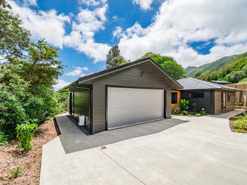174 Winara Avenue, Waikanae