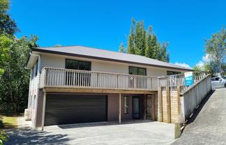 17A Tikorangi Place, Morningside