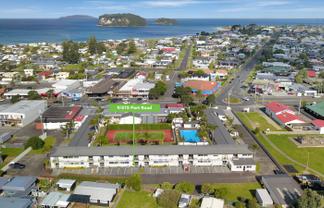 9/415 Port Road, Whangamata