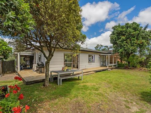 158 Waimaire Avenue, Matarangi