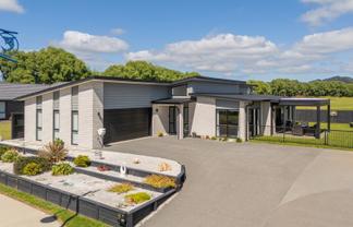 9 Lady Jocelyn Place, Whitianga