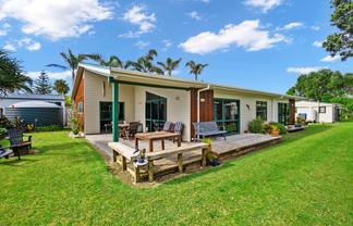 4 Ringer Avenue, Matapouri