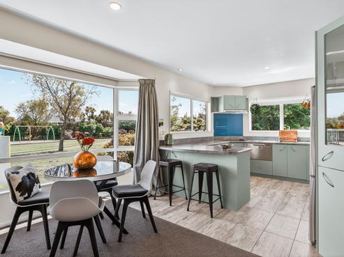 2/35 Fairview Terrace, Waipahihi