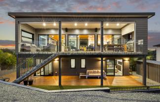 57 Hawaiian Parade, Whangaparaoa