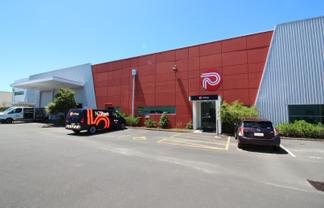 Central Wairau Valley warehouse offered for lease