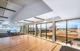 High-Stud Office. New Fitout. New North Road