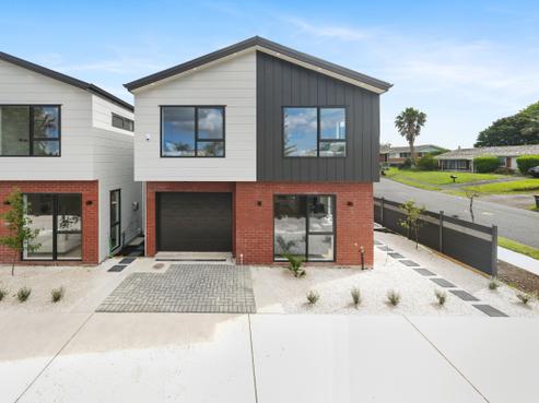 10 Baringa Place, Botany Downs
