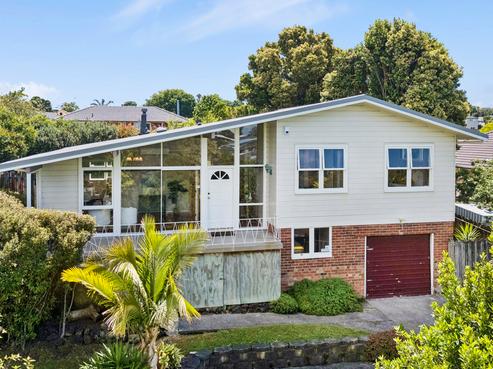 61 Beechdale Crescent, Pakuranga Heights