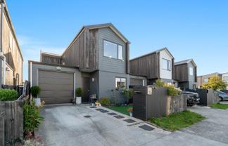 42 Dignity Street, Papakura