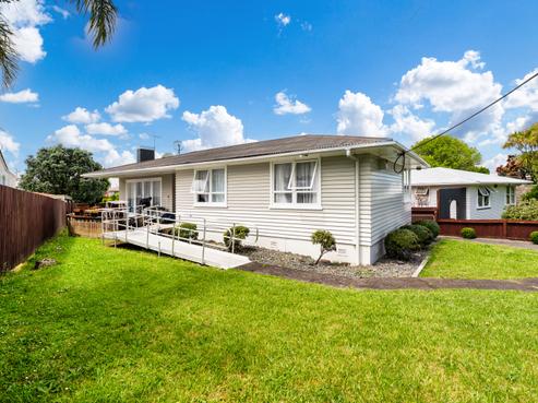 39 Coniston Avenue, Te Atatu South