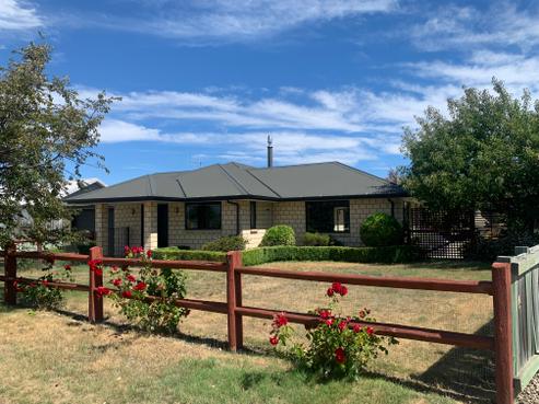 51 Frye Crescent, Albert Town