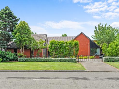 470 Avonhead Road, Avonhead