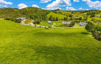 5 and 15 Charis Lane, Wellsford