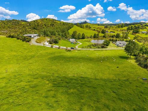 15 Charis Lane, Wellsford