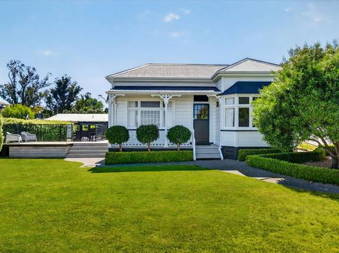 9 Cobden Crescent, Napier Hill