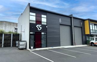 Top Quality Unit for Lease