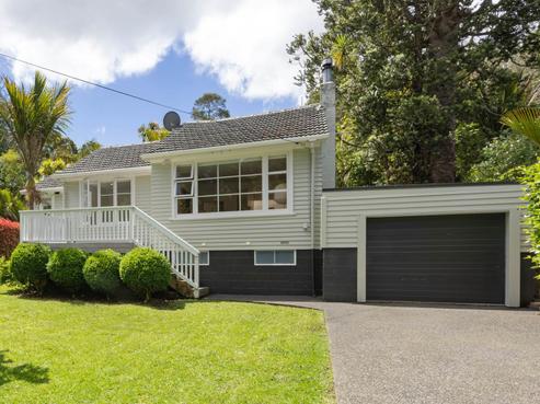121 Woodlands Park Road, Titirangi
