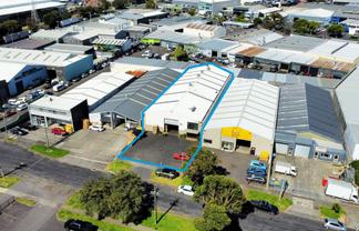 988m² Penrose Warehouse – Call Now