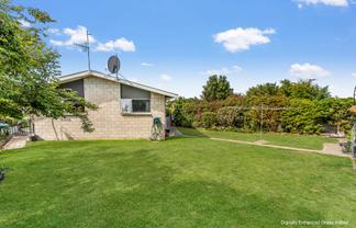 12 Benmore Street, Glenwood