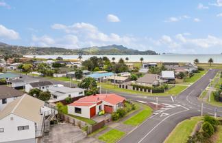 7a Surf Street, Whitianga