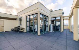 6 Queen Street - Penthouse 3, Palmerston North