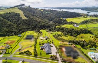 18 Fernbird Grove, Kerikeri