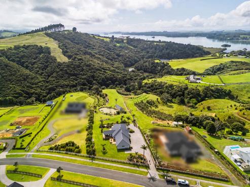 18 Fernbird Grove, Kerikeri