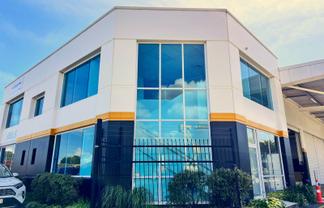 SMART, FRESHLY REFURBISHED, SMALL OFFICE
