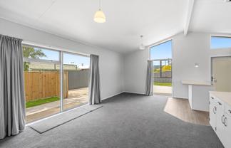 1/65B Winchester Street, LEVIN