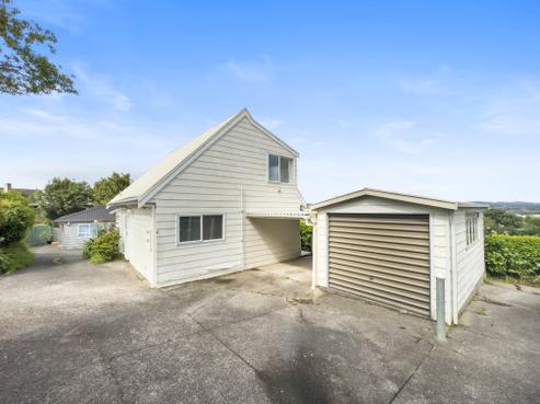 2/14 Chalmers Street, Avondale