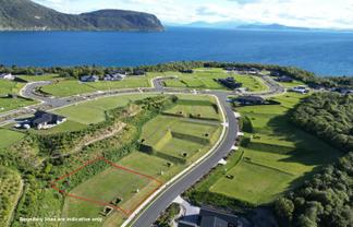 16 Otaketake Drive, Kinloch