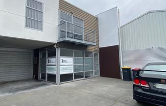 75m2* Office/Storage in Waltham